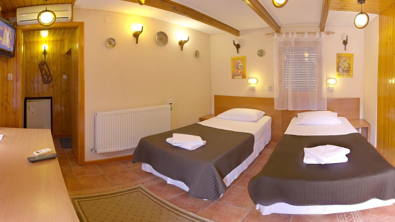 Гостевой дом Pensiunea Casa Verde Bucuresti Бухарест-33