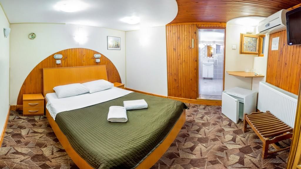 Гостевой дом Pensiunea Casa Verde Bucuresti Бухарест-8